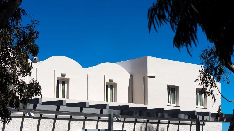 Alexander'S Great View Aparthotel Fira  Exterior photo